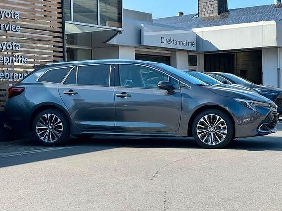 Gebraucht Toyota Corolla 196 PS (144 kW) 2025 Marlingrau metallic