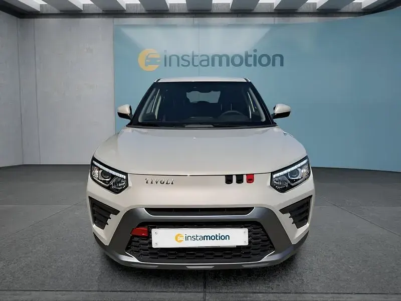 Neu KGM Tivoli 163 PS (119 kW) 2025 Beige SUV