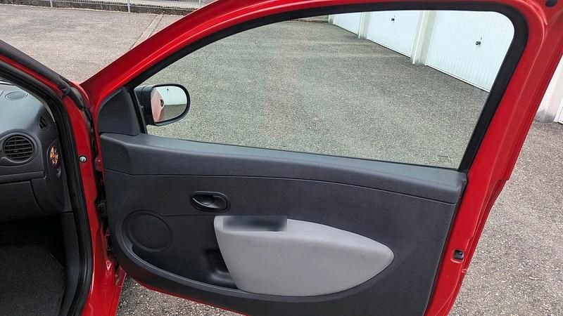 Gebraucht Renault Clio II Expression 75 PS (55 kW) 2010 Rot Limousine