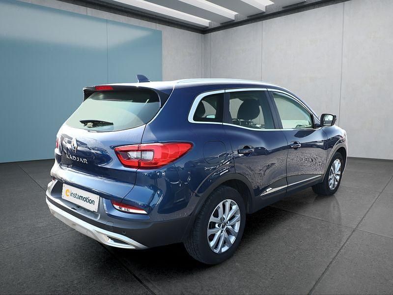Blau Gebraucht 2019 Renault Kadjar SUV | 15.399 € (Fairer Preis) - Bild 1/4