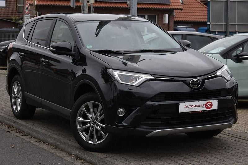 Schwarz Gebraucht 2017 Toyota RAV4 Edition-S SUV | 12.990 € (Guter Preis) - Bild 1/3