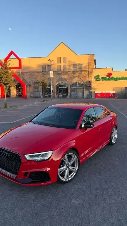 Gebraucht Audi RS3 Sport 400 PS (294 kW) 2020 Rot Limousine