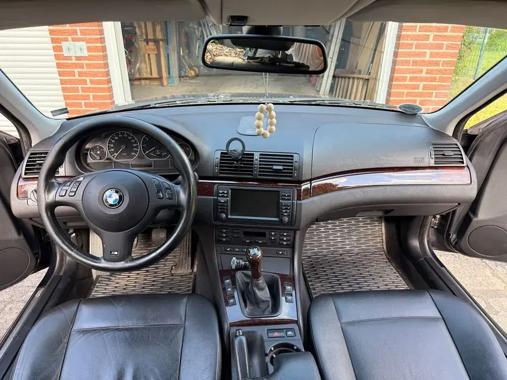 Gebraucht BMW 318 143 PS (105 kW) 2005 Blau Kombi