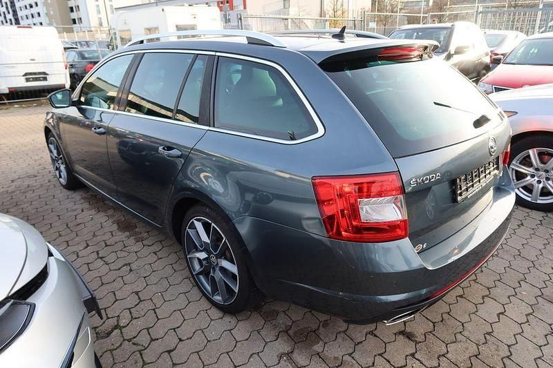 Gebraucht Skoda Octavia RS 184 PS (135 kW) 2015 Grau Kombi