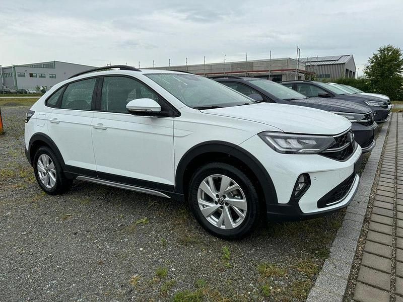 Pure weiß Neu 2025 VW Taigo SUV | 21.995 € (Guter Preis) - Bild 1/4
