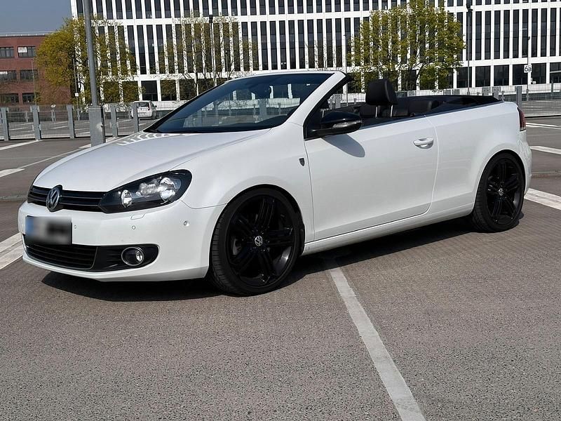 Gebraucht VW Golf Cabriolet Karmann 140 PS (102 kW) 2015 Weiß Cabrio