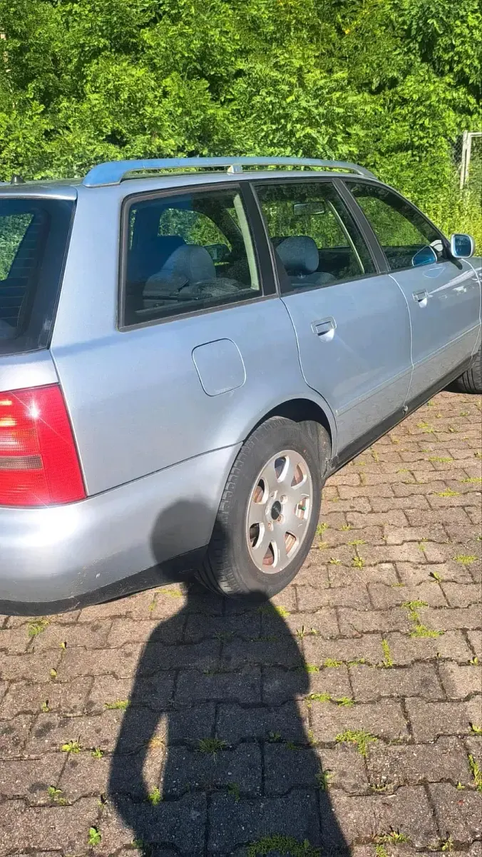 Gebraucht Audi A4 110 PS (80 kW) 1998 Silber Kombi