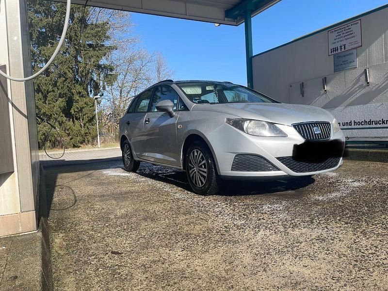 Gebraucht Seat Ibiza ST 69 PS (50 kW) 2011 Silber Kombi