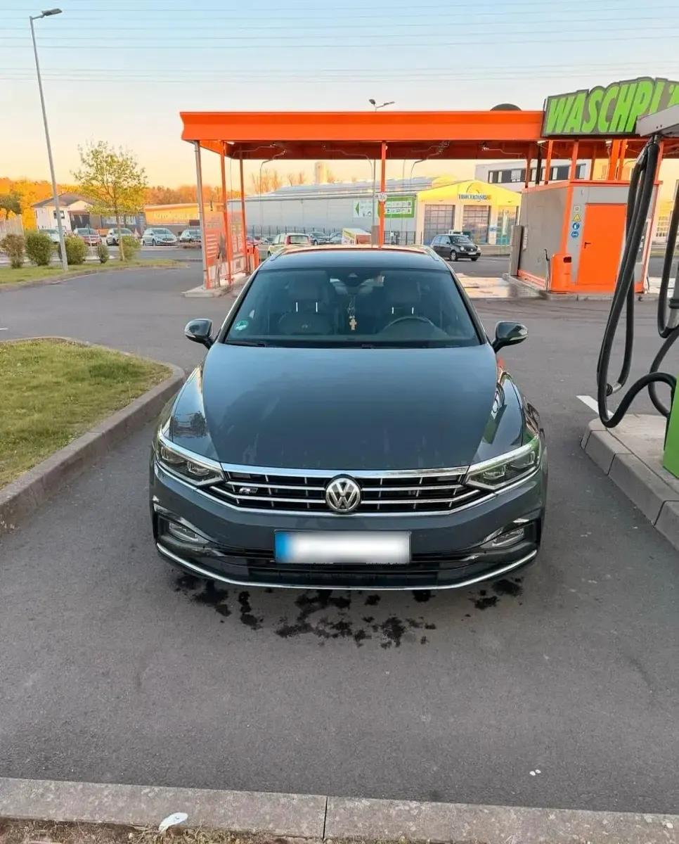 Occasion VW Passat Elegance 150 ch (110 kW) 2020 Gris Break