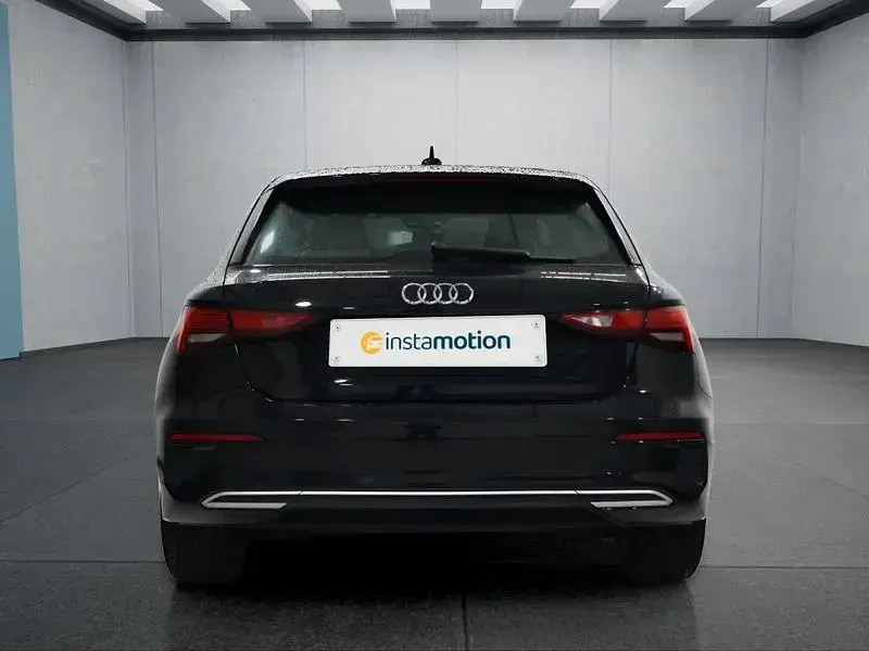 Gebraucht Audi A3 150 PS (110 kW) 2023 Schwarz Limousine