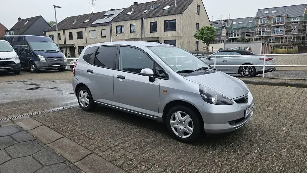 Occasion Honda Jazz LS 83 ch (61 kW) 2003 Argent Citadine