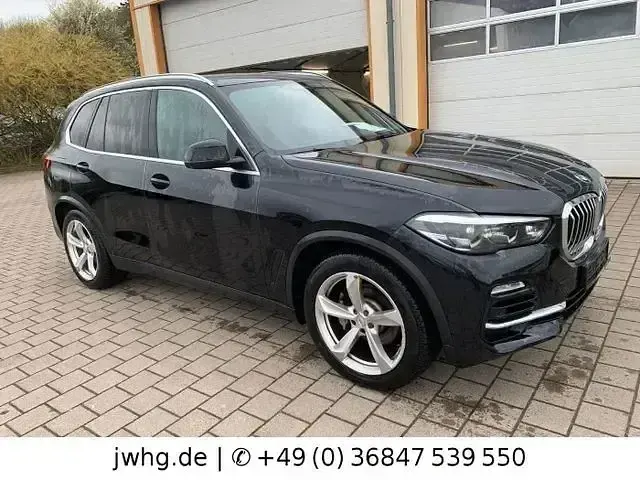 Gebraucht BMW X5 Sport Line 265 PS (194 kW) 2020 Saphirschwarz SUV