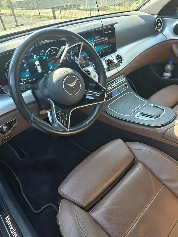 Gebraucht Mercedes E200 197 PS (144 kW) 2021 Grau Limousine