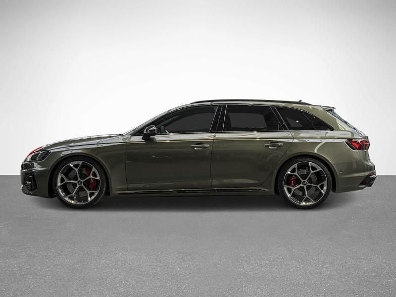 Individuallackierungen oakgrün Neu 2024 Audi RS4 Ambiente Kombi | 115.890 € - Bild 1/4
