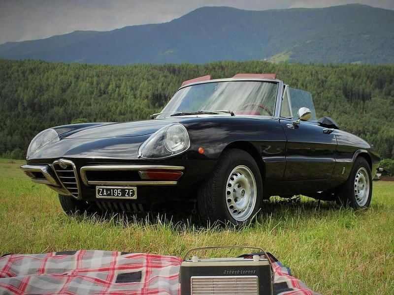 Schwarz Gebraucht 1969 Alfa Romeo Spider Cabrio | 58.000 € - Bild 1/4