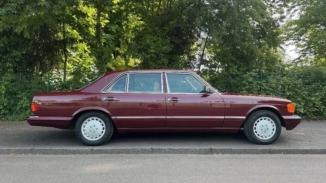 Gebraucht Mercedes 420 231 PS (169 kW) 1991 Rot Limousine