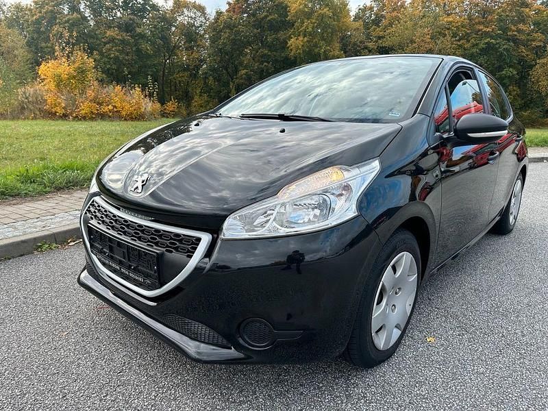 Gebraucht 2014 Peugeot 208 Access Kleinwagen | 4.500 € (Guter Preis) - Bild 1/4