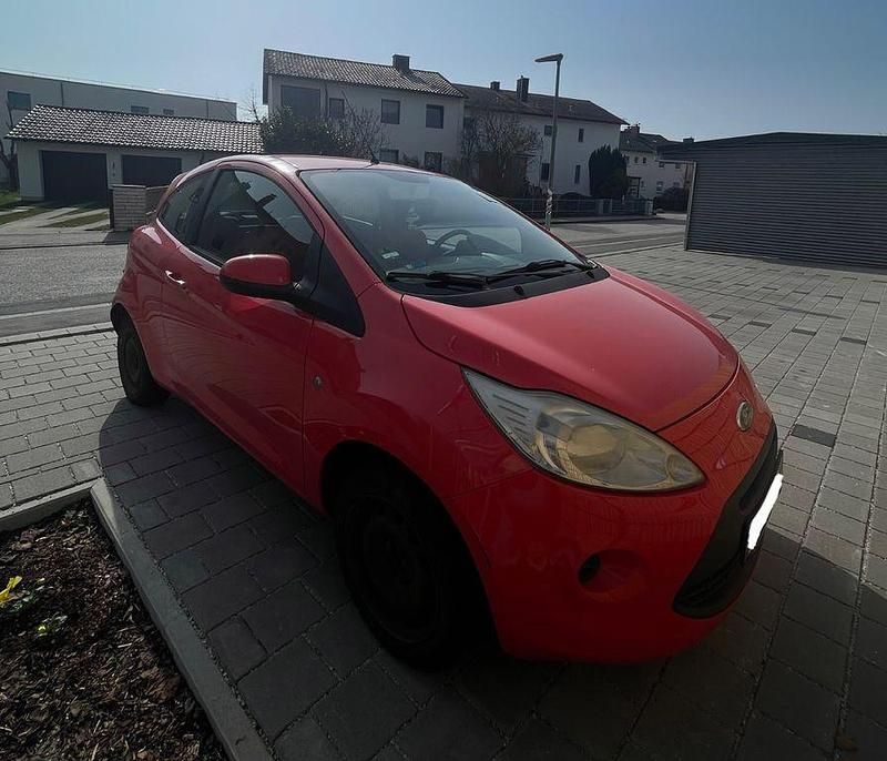 Gebraucht Ford Ka Trend 69 PS (50 kW) 2008 Rot Kleinwagen