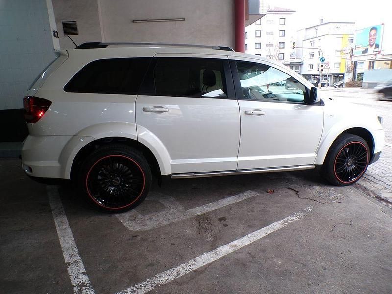 Gebraucht Fiat Freemont Cross 170 PS (125 kW) 2015 Colore esterno (bianco perla) SUV