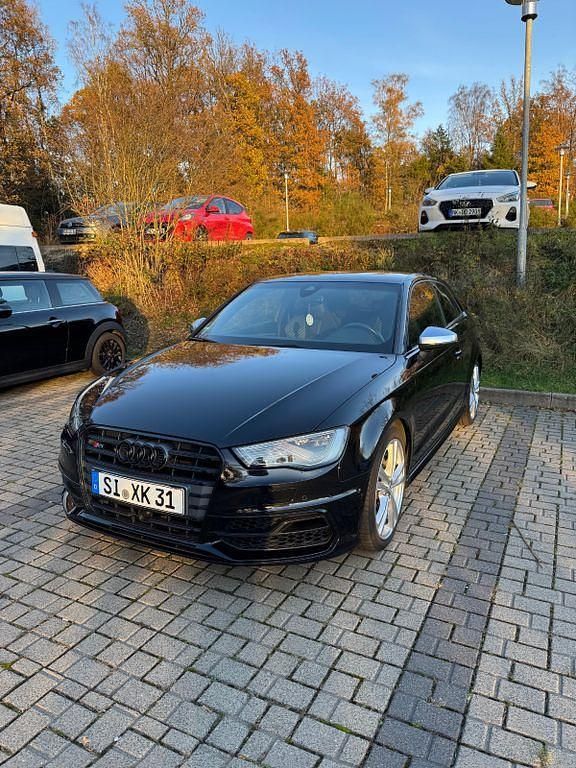 Schwarz Gebraucht 2013 Audi S3 Sport Limousine | 22.999 € (Fairer Preis) - Bild 1/4