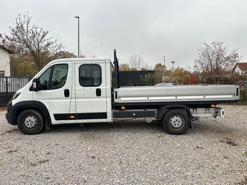 Gebraucht Peugeot Boxer 131 PS (96 kW) 2019 Weiß Van