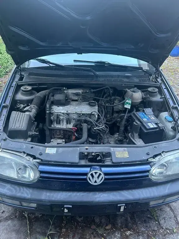 Gebraucht VW Golf Cabriolet 116 PS (85 kW) 1997 Blau Cabrio
