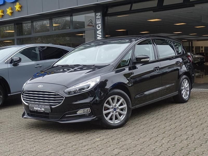 Gebraucht Ford S-MAX Trend 150 PS (110 kW) 2022 Schwarz metallic Van / Kleinbus