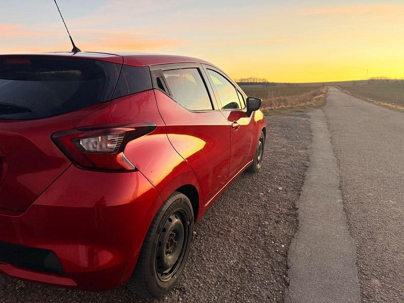 Gebraucht Nissan Micra N-Connecta 101 PS (74 kW) 2020 Rot Kleinwagen