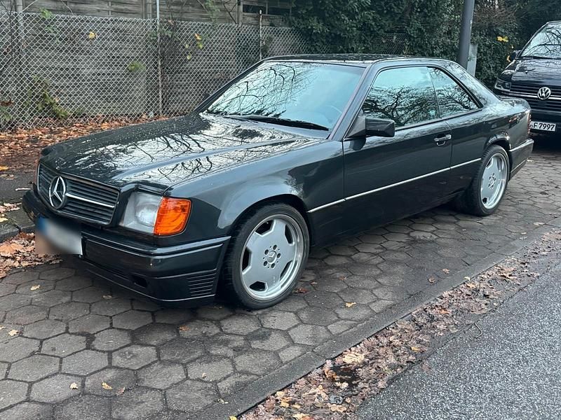 Schwarz Gebraucht 1992 Mercedes 220 Coupé | 12.999 € - Bild 1/4