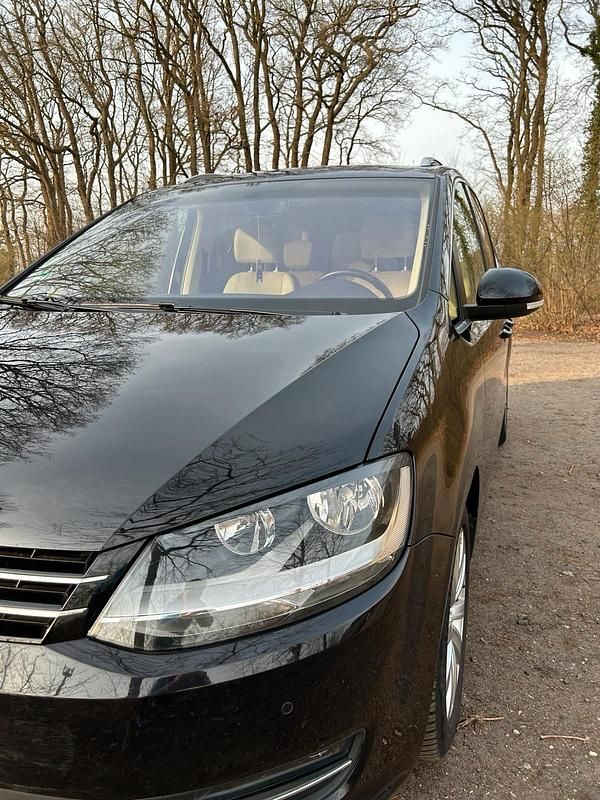 Gebraucht VW Sharan Highline 150 PS (110 kW) 2015 Schwarz Van / Kleinbus