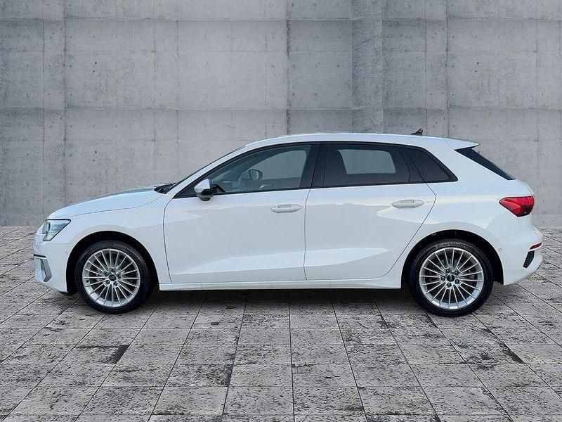 Gebraucht Audi A3 Advanced 150 PS (110 kW) 2024 Ibisweiß Limousine