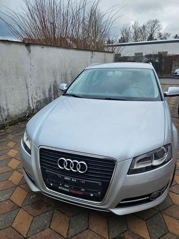 Gebraucht Audi A3 Ambition 140 PS (102 kW) 2011 Silber Kleinwagen