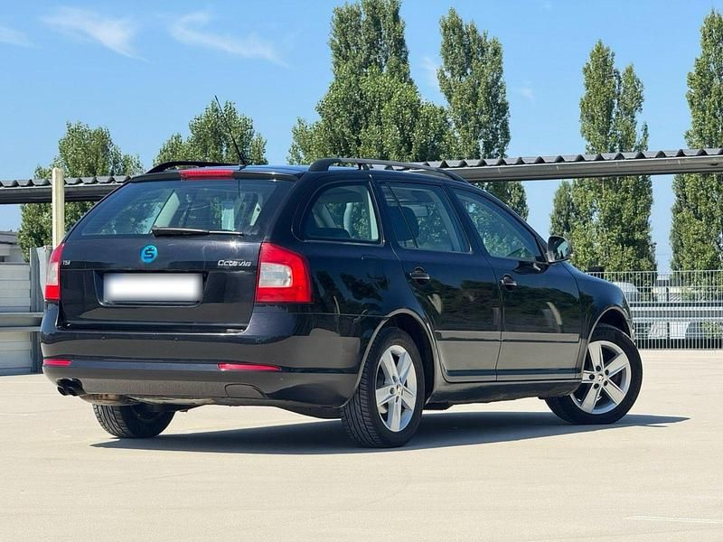 Gebraucht Skoda Octavia 150 PS (110 kW) 2009 Schwarz Kombi