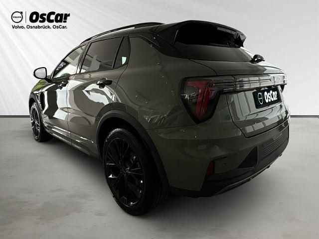 Neu Lynk & Co 01 280 PS (205 kW) 2025 Grün SUV