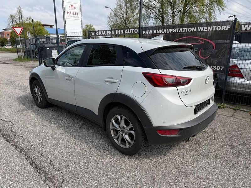 Używany Mazda CX-3 Exclusive-Line 150 KM (110 kW) 2016 Srebrny SUV