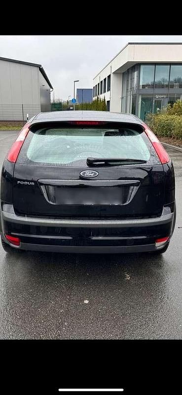 Gebraucht Ford Focus Fun X 125 PS (91 kW) 2007 Pantherschwarz metallic Kleinwagen