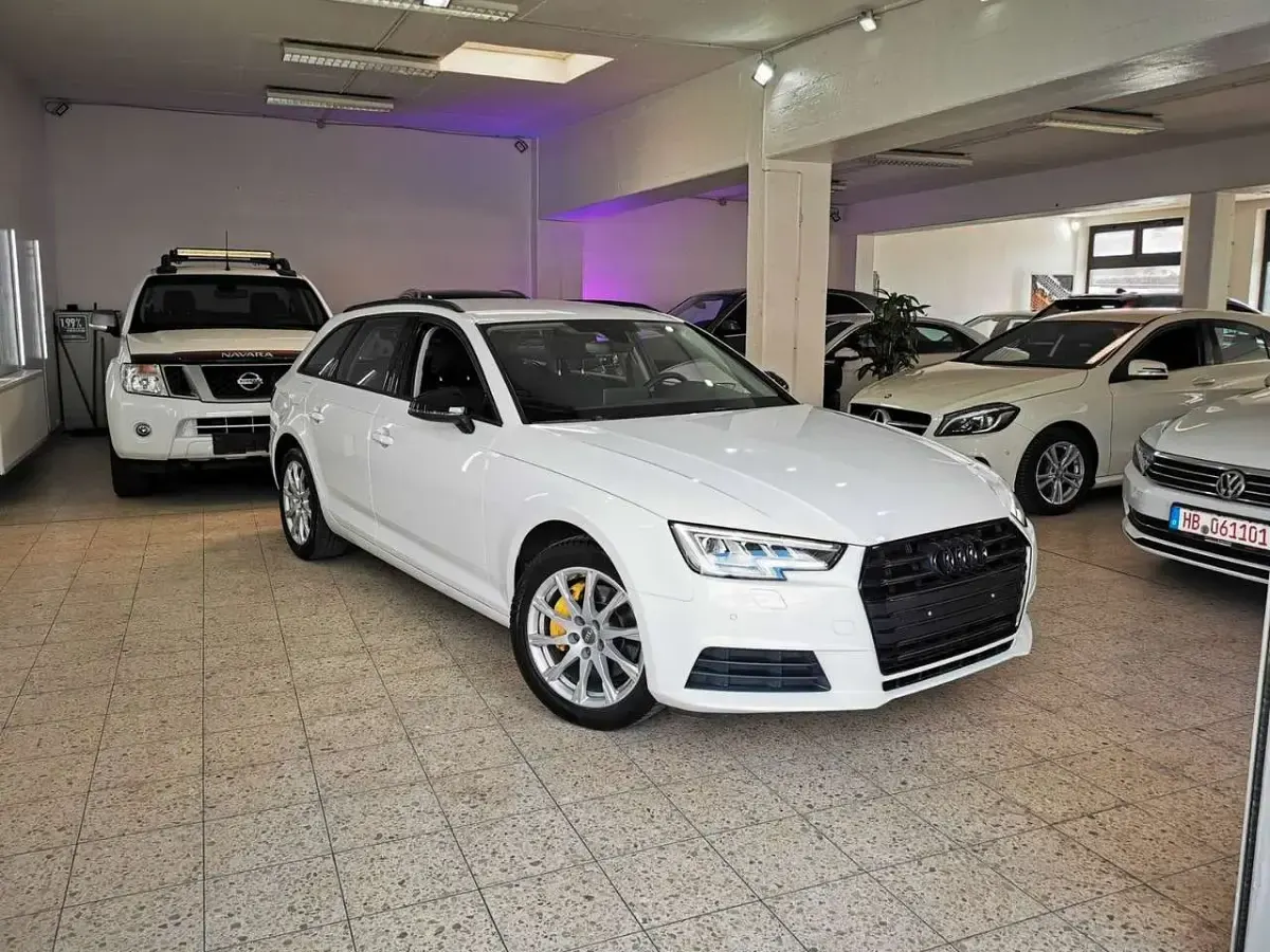 Gebraucht Audi A4 Ambiente 190 PS (139 kW) 2017 Weiß Kombi