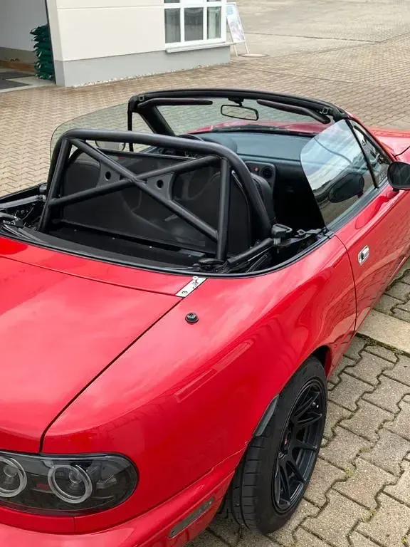 Gebraucht Mazda MX5 116 PS (85 kW) 1993 Rot Cabrio