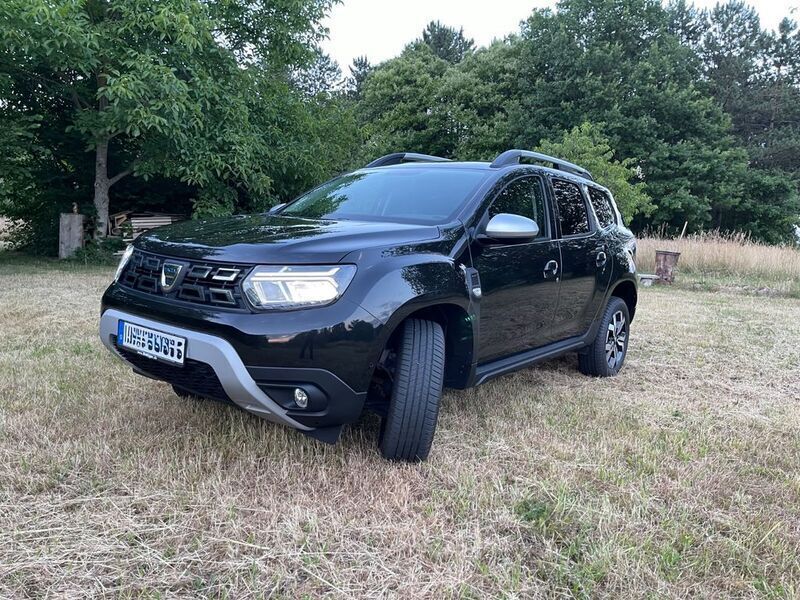Schwarz Gebraucht 2021 Dacia Duster Prestige SUV | 20.200 € (Fairer Preis) - Bild 1/4