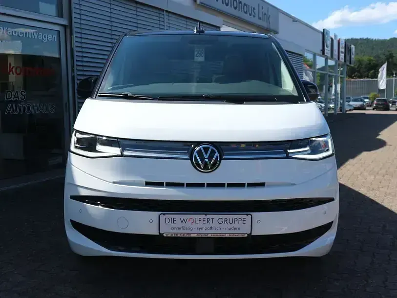 Usata VW Multivan Edition 150 CV (110 kW) 2024 Bianco Monovolume