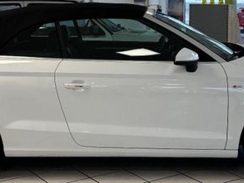Gebraucht Audi A3 Sport 110 PS (80 kW) 2017 Andere Cabrio