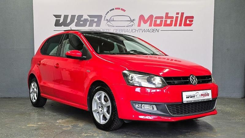 Gebraucht VW Polo 90 PS (66 kW) 2014 Rot Limousine