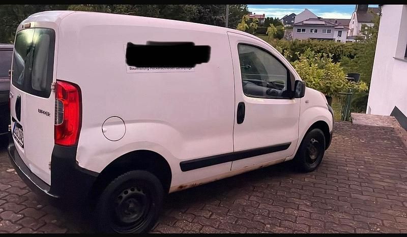 Gebraucht Peugeot Bipper 70 PS (51 kW) 2008 Weiß Van / Kleinbus