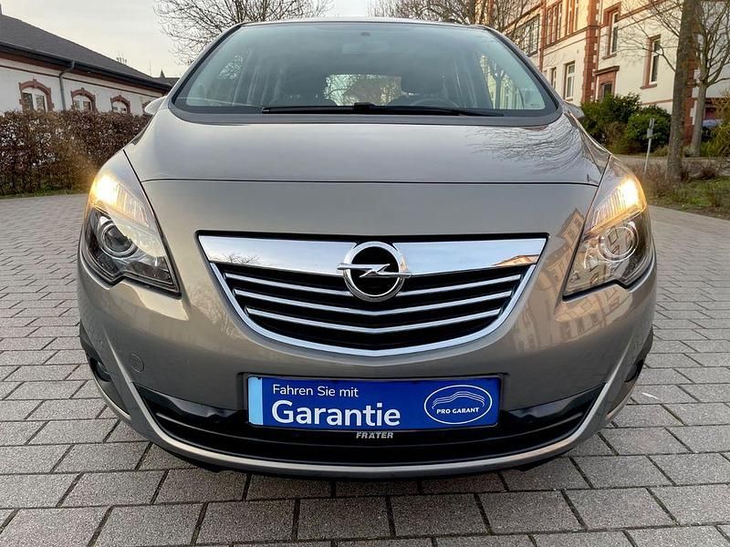 Gebraucht Opel Meriva Innovation 140 PS (102 kW) 2012 Grau Van / Kleinbus