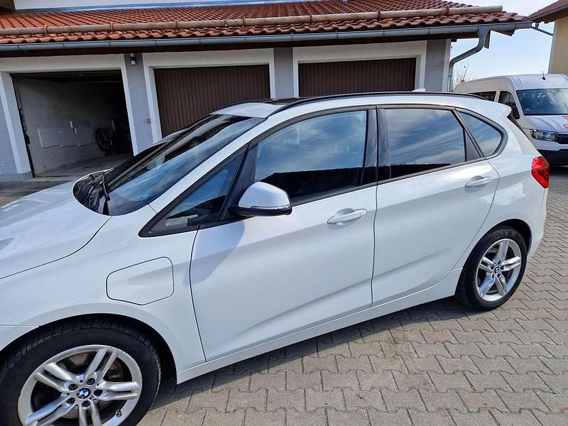 Gebraucht BMW 225 iPerformance 224 PS (164 kW) 2019 Weiß Kombi