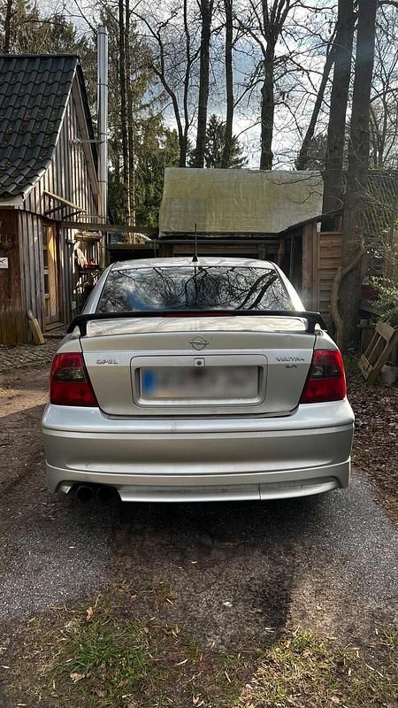 Gebraucht Opel Vectra 101 PS (74 kW) 2001 Silber Limousine