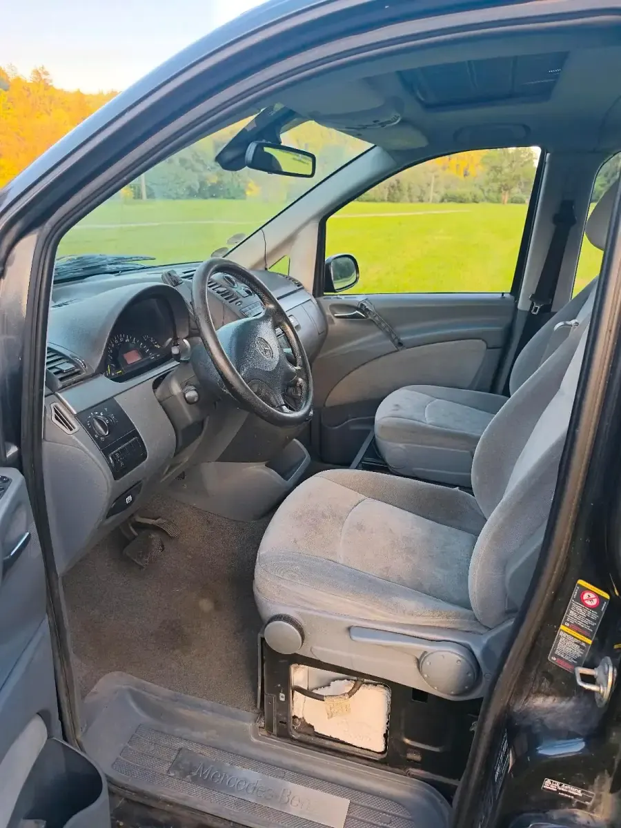 Gebraucht Mercedes Viano 150 PS (110 kW) 2005 Schwarz Van / Kleinbus