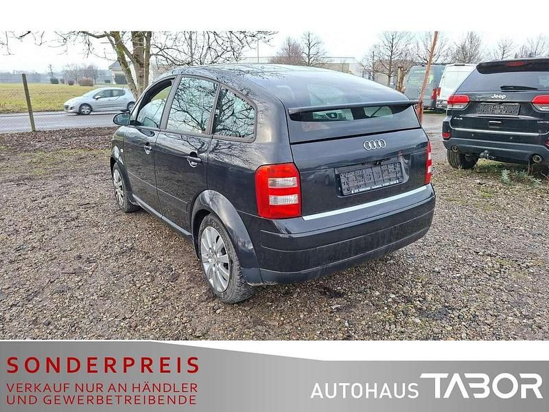Gebraucht Audi A2 75 PS (55 kW) 2004 Schwarz Kleinwagen