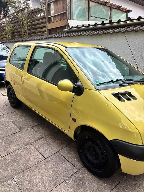 Gebraucht Renault Twingo 58 PS (42 kW) 2001 Gelb Kleinwagen