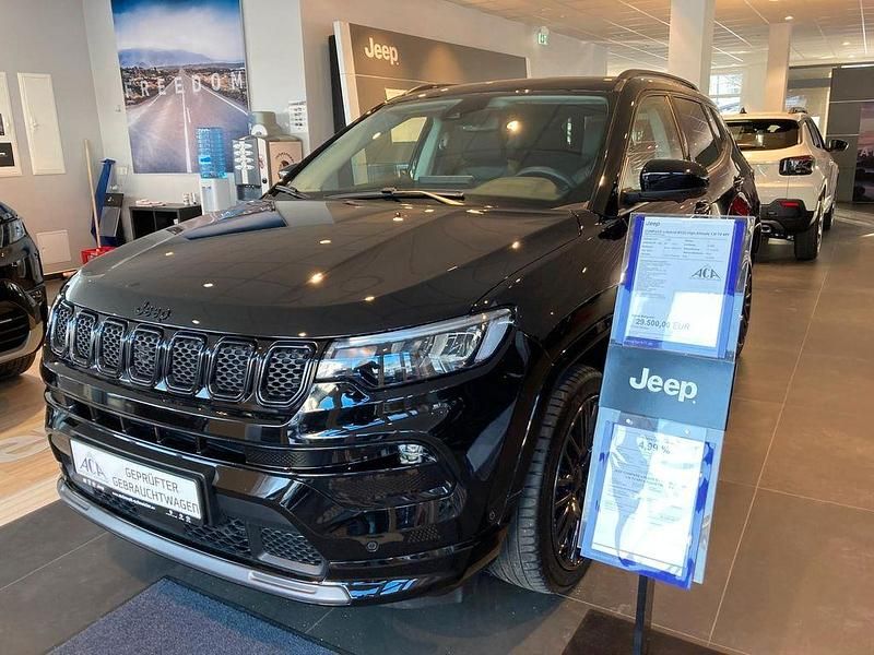 Gebraucht Jeep Compass 131 PS (96 kW) 2023 Schwarz SUV